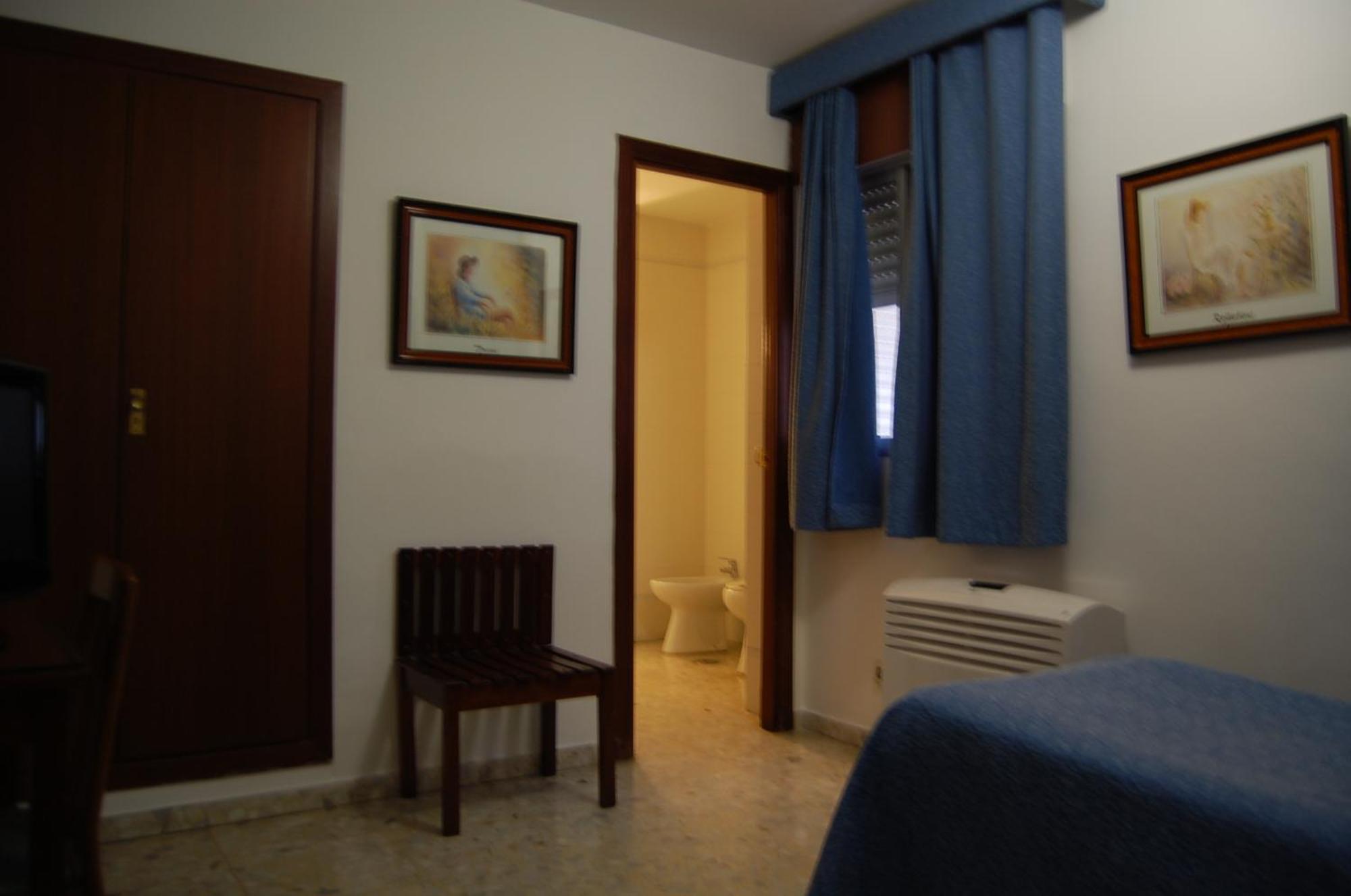 Hotel Marina Victoria Αλγεθίρας Εξωτερικό φωτογραφία