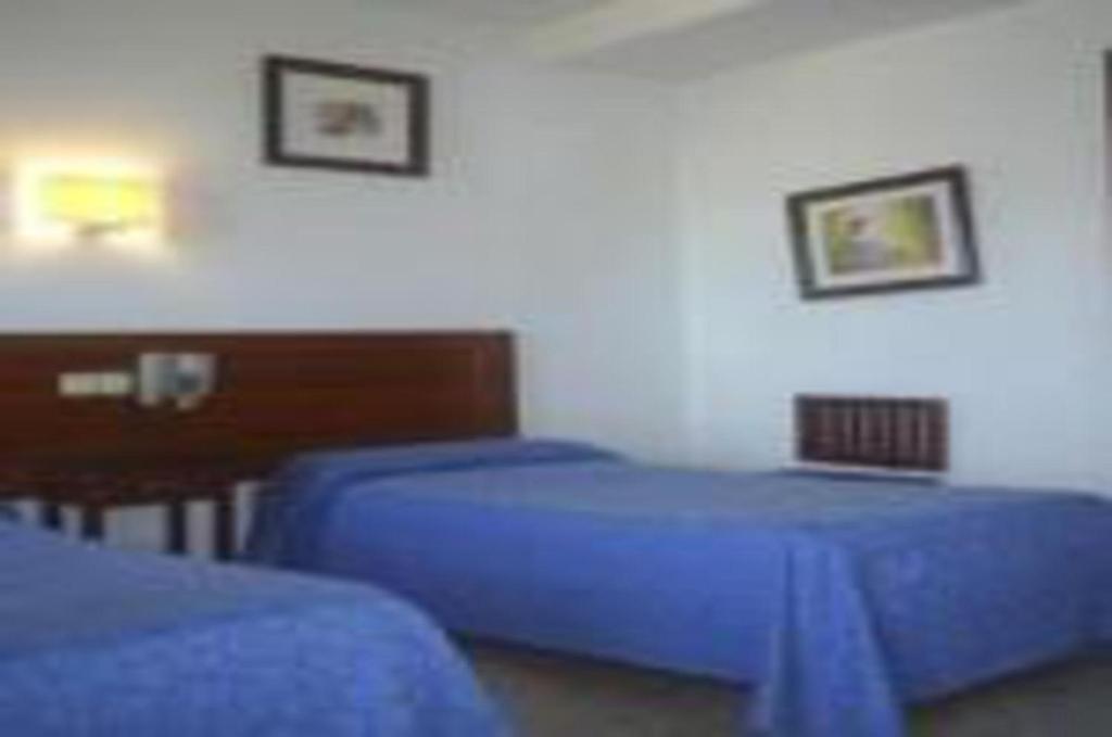 Hotel Marina Victoria Αλγεθίρας Δωμάτιο φωτογραφία